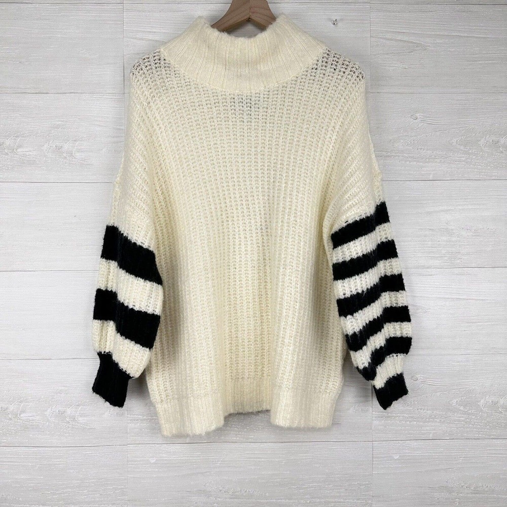 Urban Outfitters Gemini Turtleneck Tunic Sweater Sizeβ XS Balloon Sleeve Ivory
